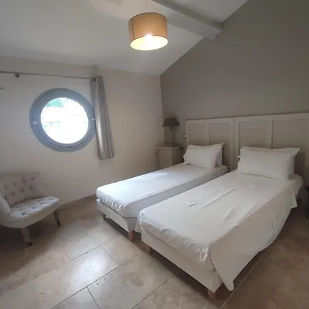 24 Vakantiehuis La Redorte